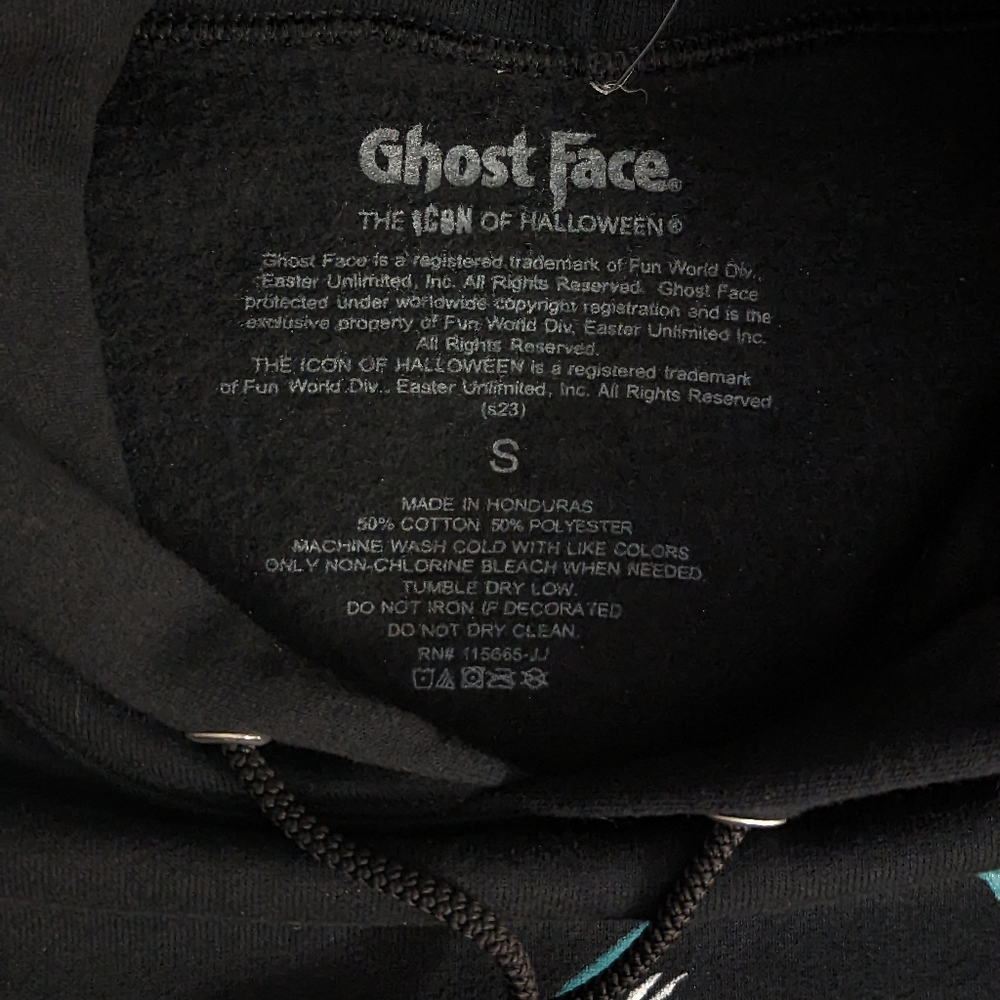 Hot Topic Ghost Face Sweatshirt Hoodie Sz Medium Black Front Pocket Long Sleeve - Picture 10 of 13